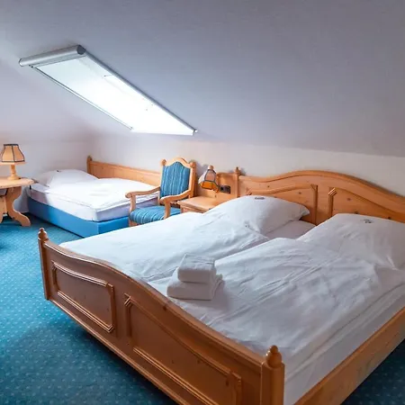 Röhrs